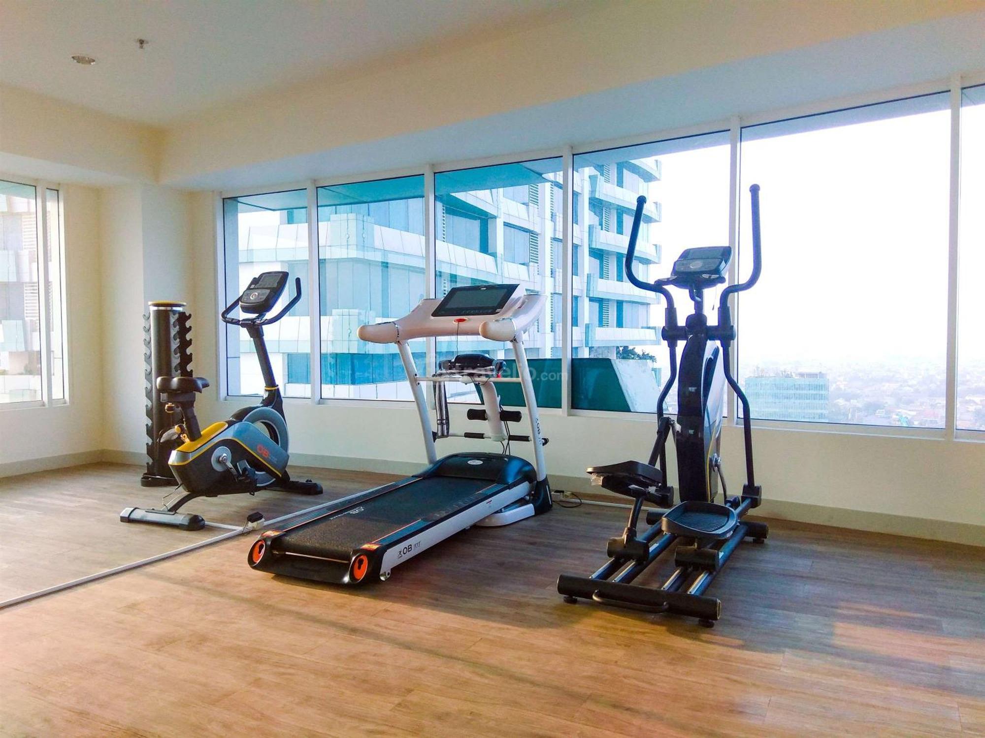 Minimalist Grand Kamala Lagoon By Travelio Apartemen *